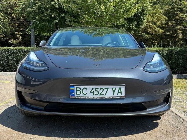 Сірий Тесла Модель 3, об'ємом двигуна 0 л та пробігом 89 тис. км за 17989 $, фото 3 на Automoto.ua