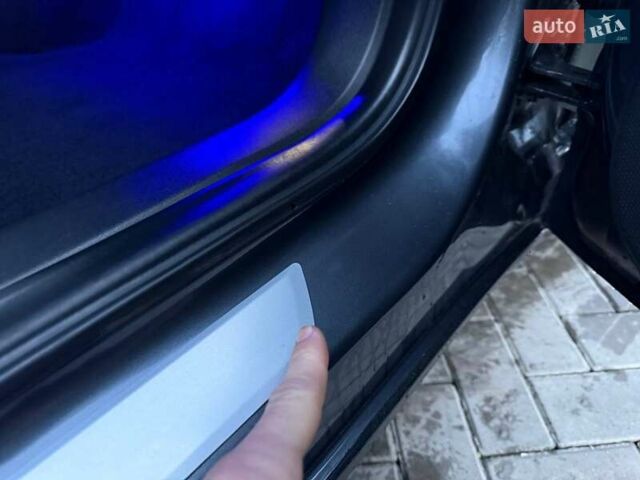 Серый Тесла Модель 3, объемом двигателя 0 л и пробегом 133 тыс. км за 12400 $, фото 11 на Automoto.ua