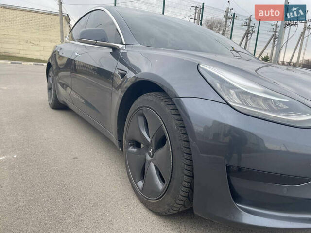 Сірий Тесла Модель 3, об'ємом двигуна 0 л та пробігом 84 тис. км за 18000 $, фото 6 на Automoto.ua