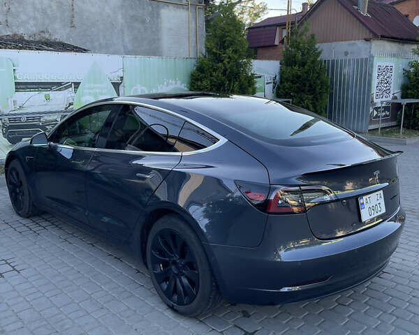 Серый Тесла Модель 3, объемом двигателя 0 л и пробегом 80 тыс. км за 21000 $, фото 10 на Automoto.ua