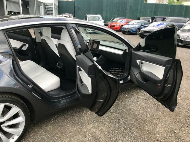 Сірий Тесла Модель 3, об'ємом двигуна 0 л та пробігом 2 тис. км за 47900 $, фото 34 на Automoto.ua