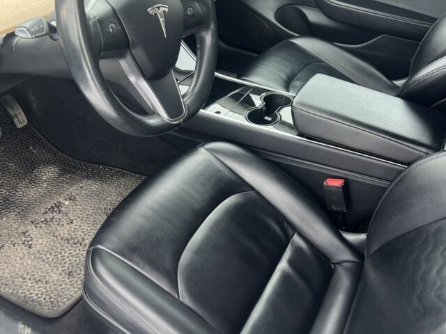 Сірий Тесла Модель 3, об'ємом двигуна 0 л та пробігом 270 тис. км за 15200 $, фото 7 на Automoto.ua