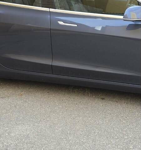 Сірий Тесла Модель 3, об'ємом двигуна 0 л та пробігом 84 тис. км за 17500 $, фото 13 на Automoto.ua