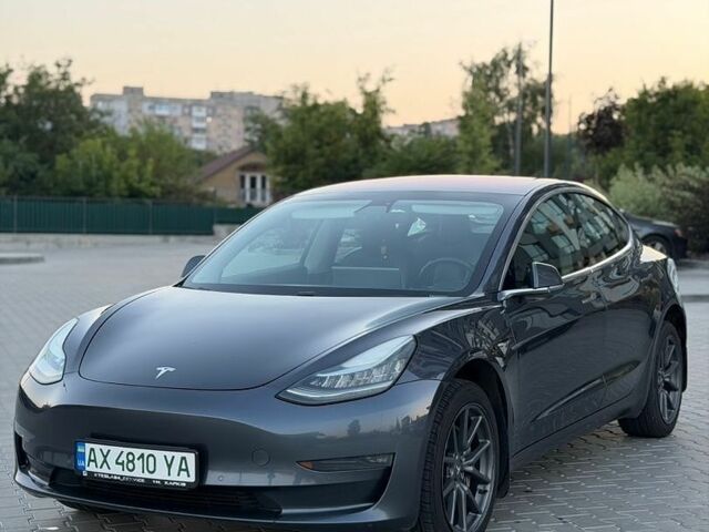 Серый Тесла Модель 3, объемом двигателя 0 л и пробегом 138 тыс. км за 15200 $, фото 8 на Automoto.ua
