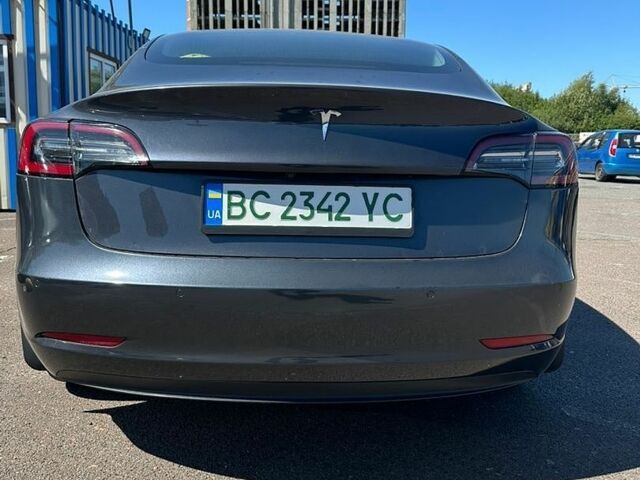 Сірий Тесла Модель 3, об'ємом двигуна 0 л та пробігом 247 тис. км за 13500 $, фото 10 на Automoto.ua