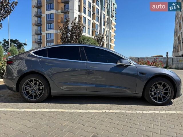 Сірий Тесла Модель 3, об'ємом двигуна 0 л та пробігом 157 тис. км за 15100 $, фото 10 на Automoto.ua