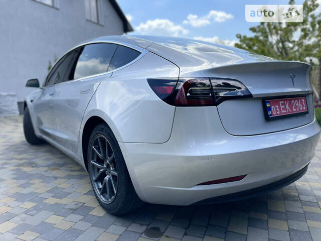 Сірий Тесла Модель 3, об'ємом двигуна 0 л та пробігом 20 тис. км за 23500 $, фото 3 на Automoto.ua