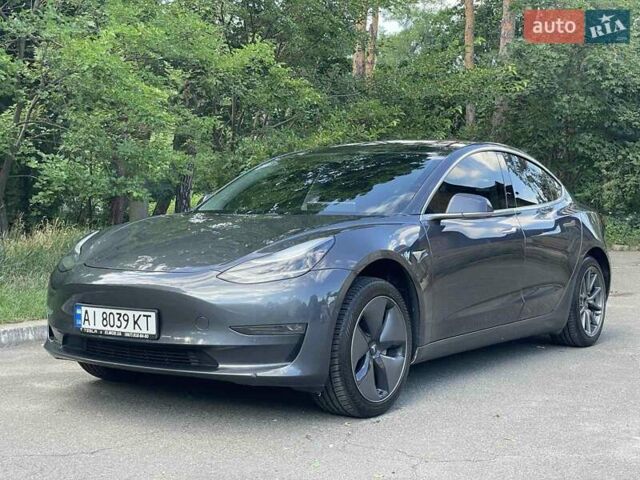 Серый Тесла Модель 3, объемом двигателя 0 л и пробегом 94 тыс. км за 18000 $, фото 1 на Automoto.ua