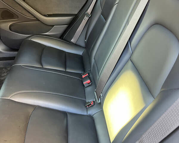 Сірий Тесла Модель 3, об'ємом двигуна 0 л та пробігом 215 тис. км за 15900 $, фото 16 на Automoto.ua