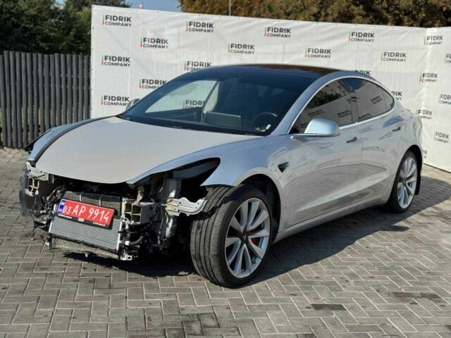 Сірий Тесла Модель 3, об'ємом двигуна 0 л та пробігом 160 тис. км за 11700 $, фото 1 на Automoto.ua