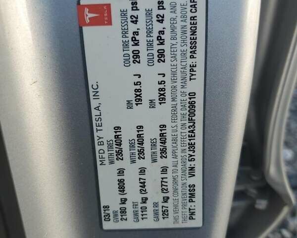 Серый Тесла Модель 3, объемом двигателя 0 л и пробегом 144 тыс. км за 5490 $, фото 11 на Automoto.ua