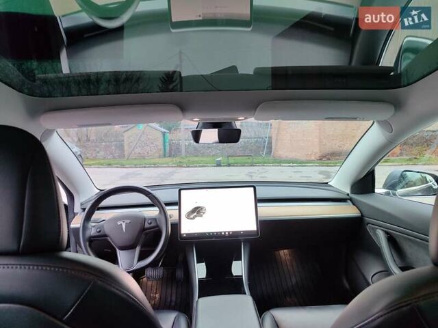 Сірий Тесла Модель 3, об'ємом двигуна 0 л та пробігом 188 тис. км за 15900 $, фото 1 на Automoto.ua