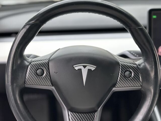 Сірий Тесла Модель 3, об'ємом двигуна 0 л та пробігом 199 тис. км за 15499 $, фото 12 на Automoto.ua