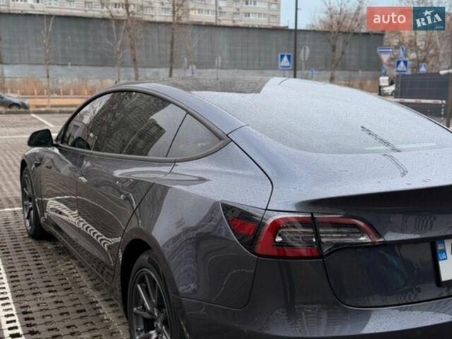 Сірий Тесла Модель 3, об'ємом двигуна 0 л та пробігом 166 тис. км за 17700 $, фото 10 на Automoto.ua