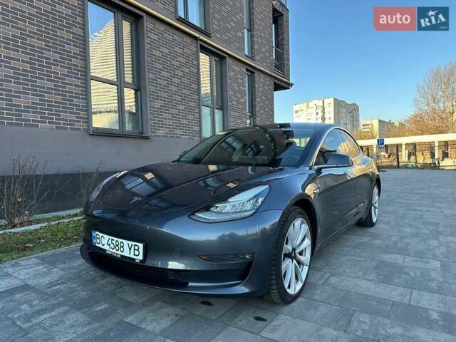 Сірий Тесла Модель 3, об'ємом двигуна 0 л та пробігом 186 тис. км за 16999 $, фото 4 на Automoto.ua