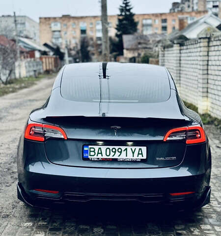 Сірий Тесла Модель 3, об'ємом двигуна 0 л та пробігом 159 тис. км за 16000 $, фото 2 на Automoto.ua