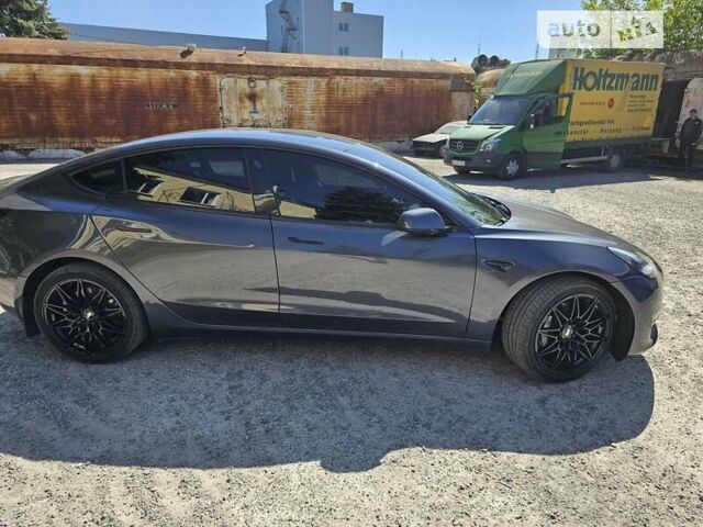 Серый Тесла Модель 3, объемом двигателя 0 л и пробегом 119 тыс. км за 18500 $, фото 9 на Automoto.ua