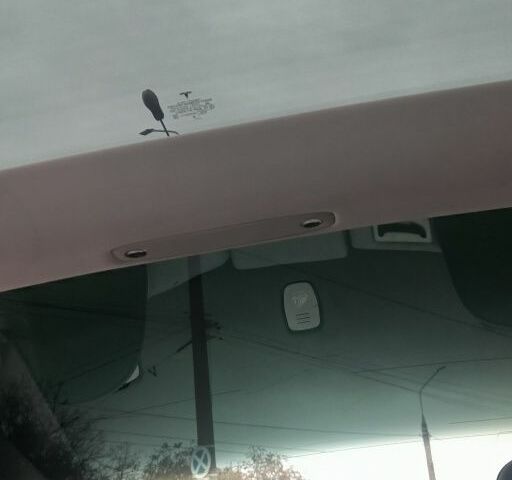 Серый Тесла Модель 3, объемом двигателя 0 л и пробегом 182 тыс. км за 15000 $, фото 10 на Automoto.ua