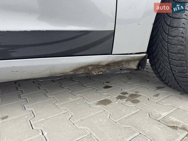 Сірий Тесла Модель 3, об'ємом двигуна 0 л та пробігом 201 тис. км за 11657 $, фото 10 на Automoto.ua