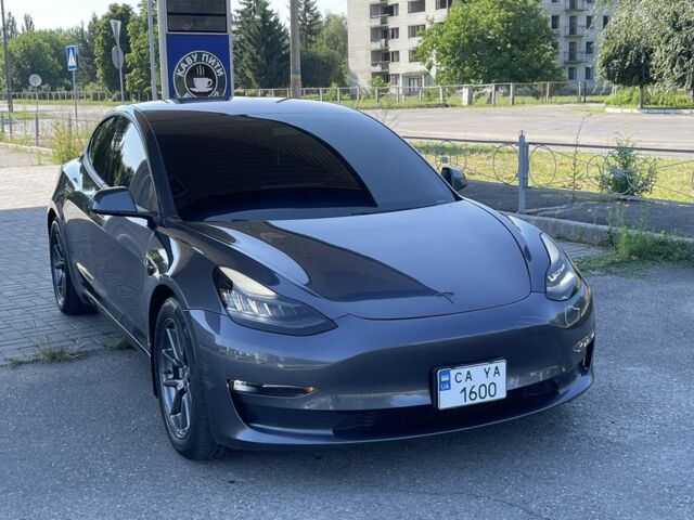 Сірий Тесла Модель 3, об'ємом двигуна 0 л та пробігом 150 тис. км за 17999 $, фото 2 на Automoto.ua