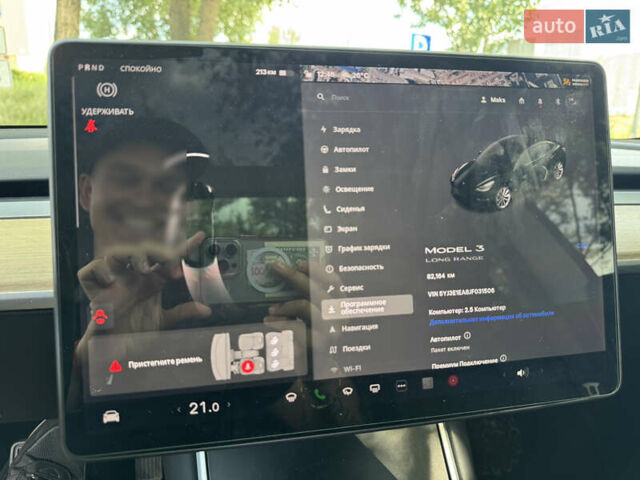 Тесла Модель 3 2018 в Киеве на Automoto.ua Серый Тесла Модель 3, объемом двигателя 0 л и пробегом 82 тыс. км за 18499 $, фото 21 на Automoto.ua