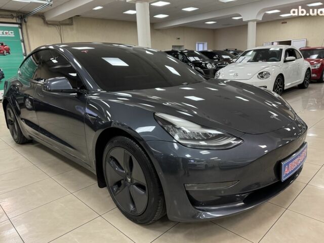 Сірий Тесла Модель 3, об'ємом двигуна 0 л та пробігом 76 тис. км за 19900 $, фото 8 на Automoto.ua