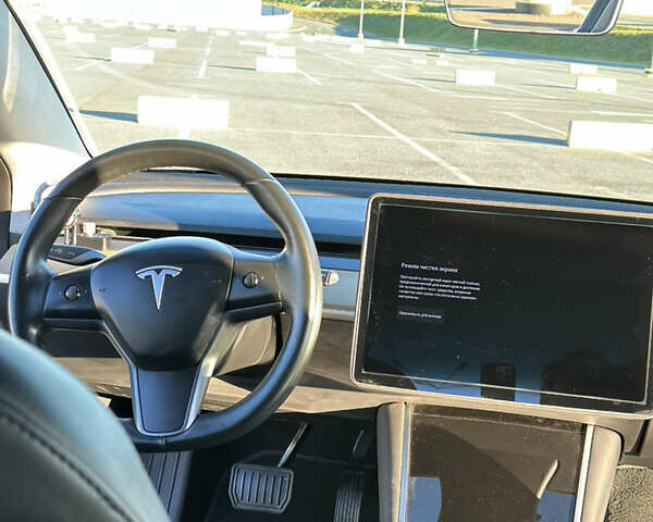 Серый Тесла Модель 3, объемом двигателя 0 л и пробегом 71 тыс. км за 17400 $, фото 21 на Automoto.ua
