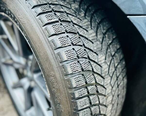 Серый Тесла Модель 3, объемом двигателя 0 л и пробегом 99 тыс. км за 16300 $, фото 5 на Automoto.ua