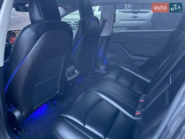 Серый Тесла Модель 3, объемом двигателя 0 л и пробегом 133 тыс. км за 12400 $, фото 9 на Automoto.ua