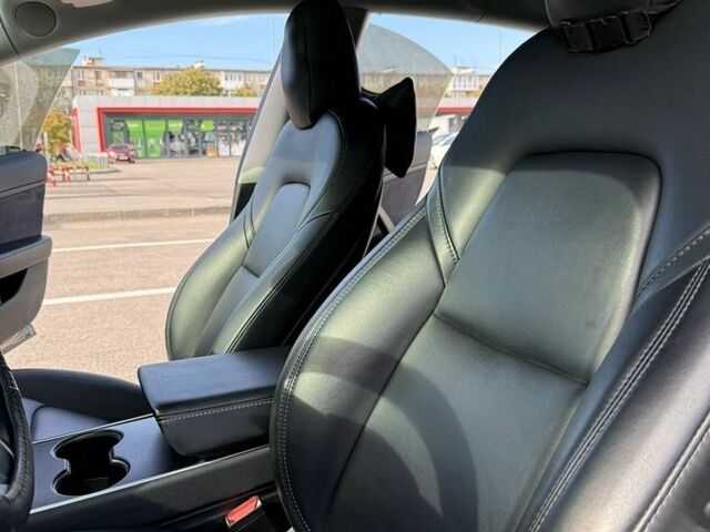 Сірий Тесла Модель 3, об'ємом двигуна 0 л та пробігом 99 тис. км за 17100 $, фото 8 на Automoto.ua