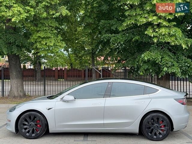 Серый Тесла Модель 3, объемом двигателя 0 л и пробегом 97 тыс. км за 15000 $, фото 1 на Automoto.ua