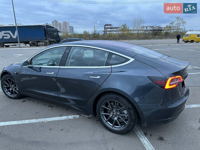 Сірий Тесла Модель 3, об'ємом двигуна 0 л та пробігом 82 тис. км за 15999 $, фото 6 на Automoto.ua