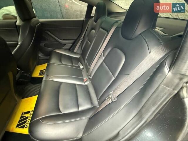 Серый Тесла Модель 3, объемом двигателя 0 л и пробегом 162 тыс. км за 13999 $, фото 79 на Automoto.ua