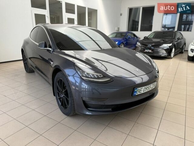 Серый Тесла Модель 3, объемом двигателя 0 л и пробегом 200 тыс. км за 15900 $, фото 8 на Automoto.ua