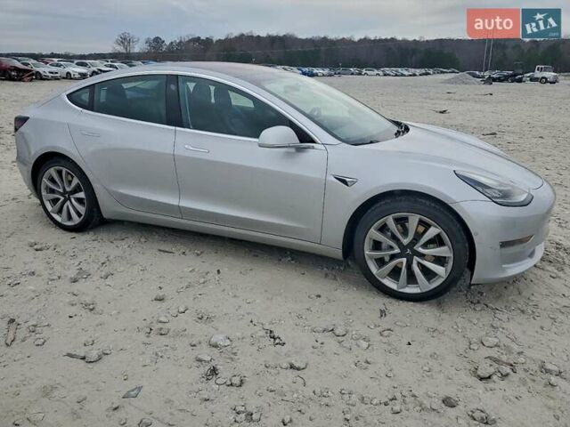 Серый Тесла Модель 3, объемом двигателя 0 л и пробегом 86 тыс. км за 11015 $, фото 4 на Automoto.ua