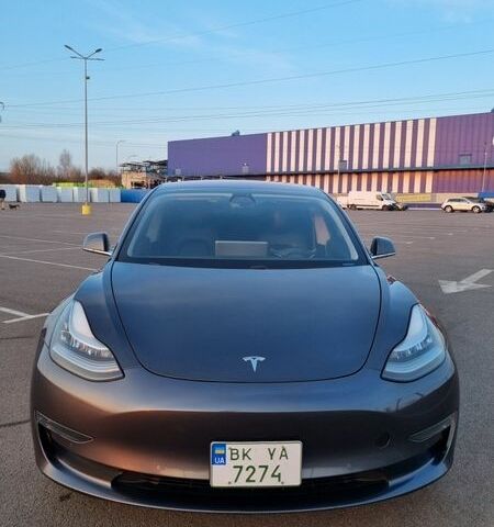 Серый Тесла Модель 3, объемом двигателя 0 л и пробегом 128 тыс. км за 16500 $, фото 10 на Automoto.ua