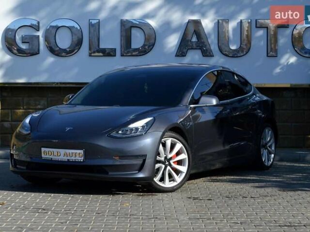 Сірий Тесла Модель 3, об'ємом двигуна 0 л та пробігом 94 тис. км за 19500 $, фото 3 на Automoto.ua