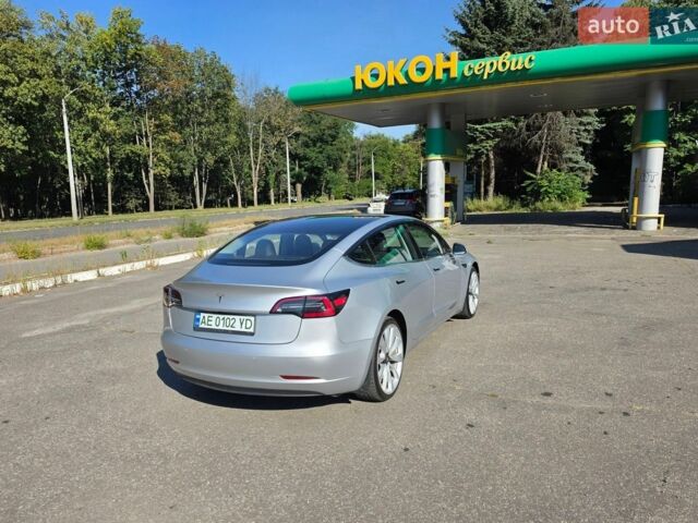 Сірий Тесла Модель 3, об'ємом двигуна 0 л та пробігом 130 тис. км за 18500 $, фото 2 на Automoto.ua