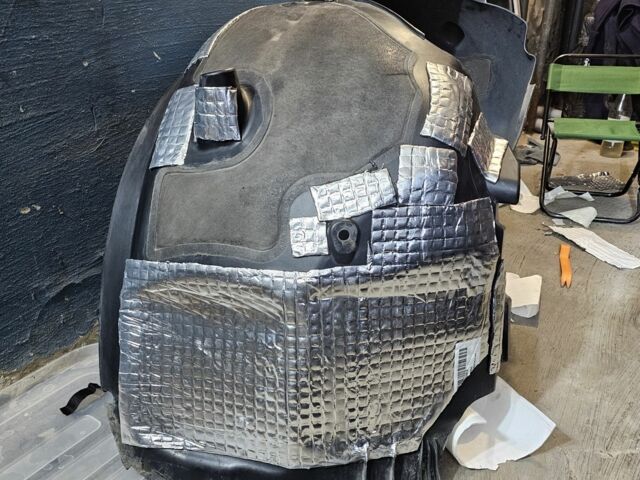 Сірий Тесла Модель 3, об'ємом двигуна 0 л та пробігом 97 тис. км за 22000 $, фото 18 на Automoto.ua