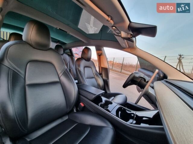 Серый Тесла Модель 3, объемом двигателя 0 л и пробегом 128 тыс. км за 16500 $, фото 39 на Automoto.ua