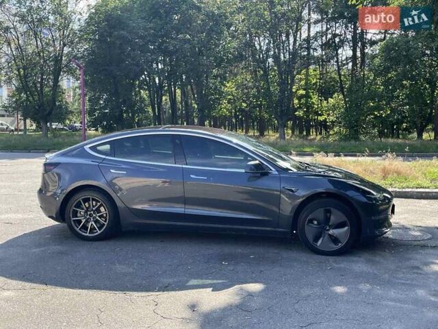Серый Тесла Модель 3, объемом двигателя 0 л и пробегом 94 тыс. км за 18000 $, фото 15 на Automoto.ua