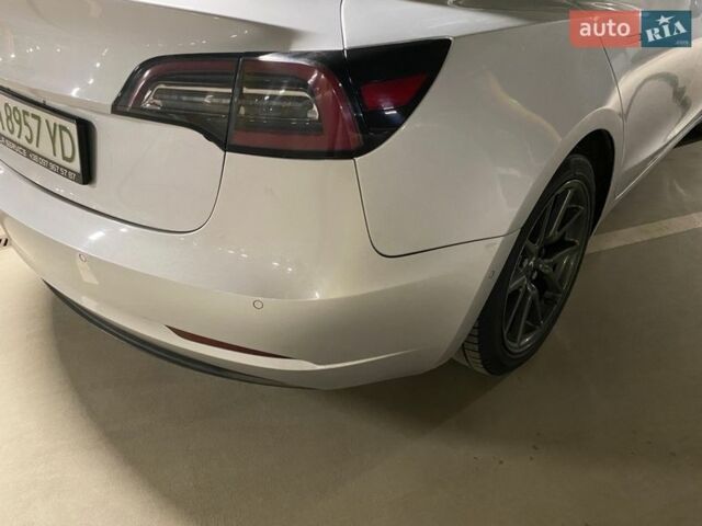 Сірий Тесла Модель 3, об'ємом двигуна 0 л та пробігом 133 тис. км за 17200 $, фото 14 на Automoto.ua