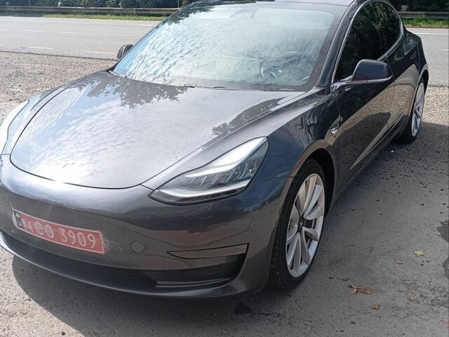 Сірий Тесла Модель 3, об'ємом двигуна 0 л та пробігом 132 тис. км за 15300 $, фото 3 на Automoto.ua