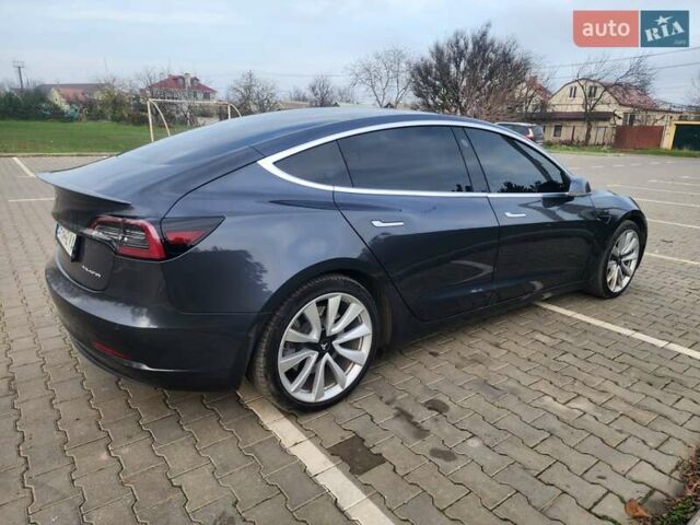 Серый Тесла Модель 3, объемом двигателя 0 л и пробегом 282 тыс. км за 16300 $, фото 4 на Automoto.ua