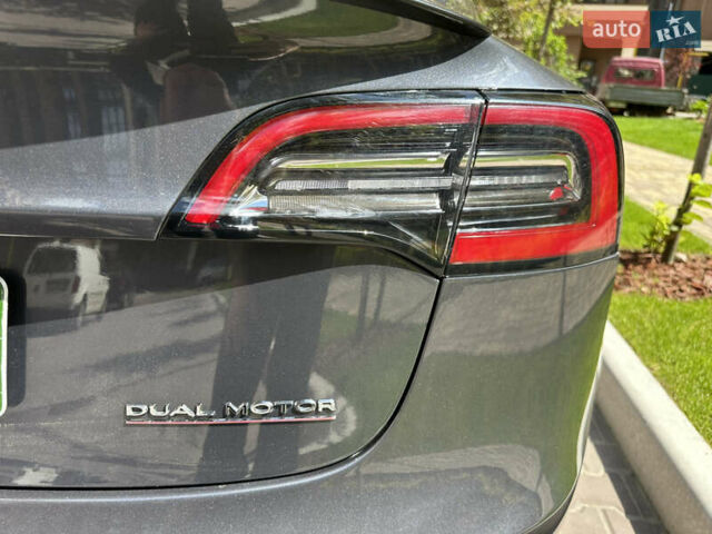 Серый Тесла Модель 3, объемом двигателя 0 л и пробегом 90 тыс. км за 17600 $, фото 42 на Automoto.ua