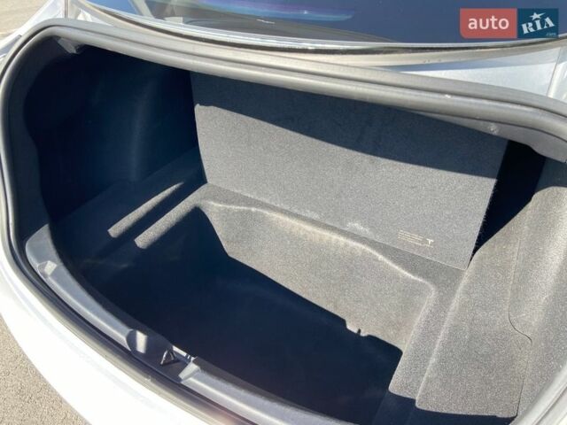 Серый Тесла Модель 3, объемом двигателя 0 л и пробегом 157 тыс. км за 17200 $, фото 11 на Automoto.ua