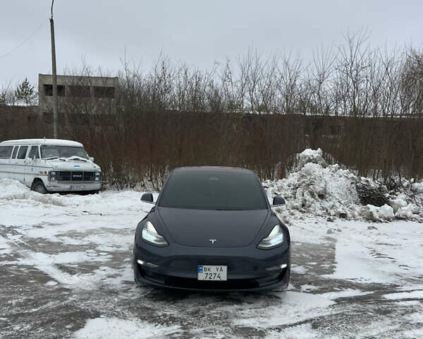 Сірий Тесла Модель 3, об'ємом двигуна 0 л та пробігом 126 тис. км за 14500 $, фото 6 на Automoto.ua