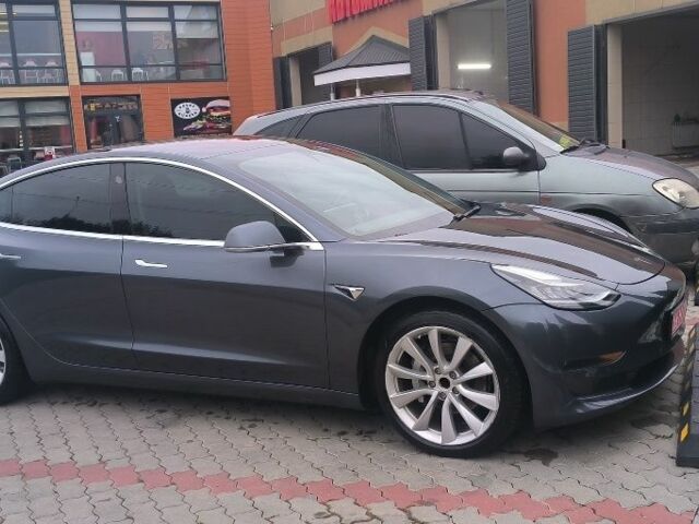 Серый Тесла Модель 3, объемом двигателя 0 л и пробегом 182 тыс. км за 15000 $, фото 6 на Automoto.ua