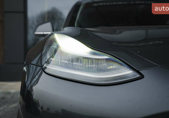 Сірий Тесла Модель 3, об'ємом двигуна 0 л та пробігом 150 тис. км за 19000 $, фото 5 на Automoto.ua