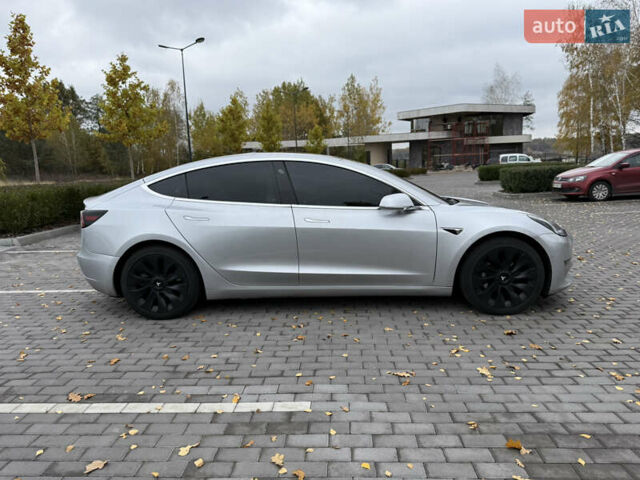 Сірий Тесла Модель 3, об'ємом двигуна 0 л та пробігом 100 тис. км за 17800 $, фото 2 на Automoto.ua